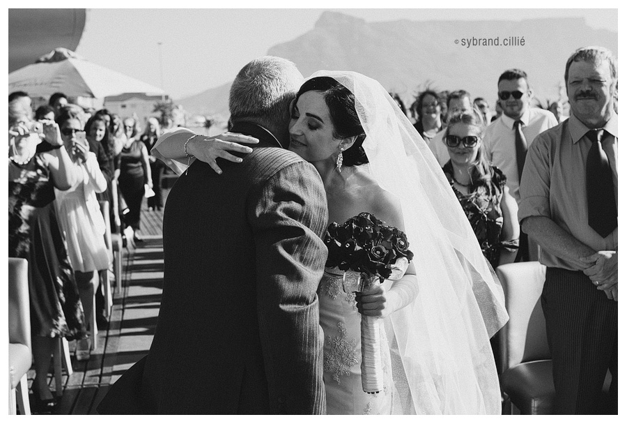 Beautiful Cape Town Beach wedding with Table Mountain as backdrop